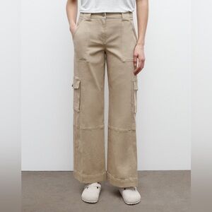 NEW TWP coop pant with cargo pockets in khaki 98% Cotton Size 0 NWT